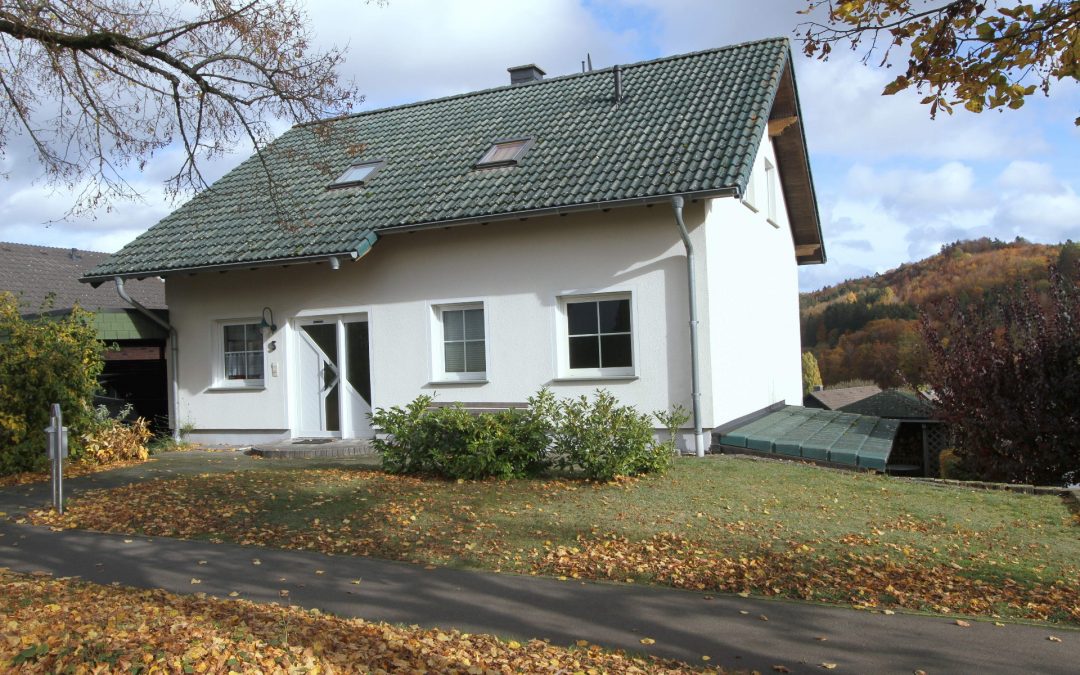 attraktives lichtdurchflutetes Wohnhaus mit großzügigen Räumen und toller Aussicht in Gerolstein
